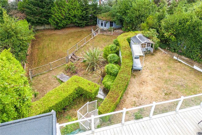 Clifton Road, Poole, BH14