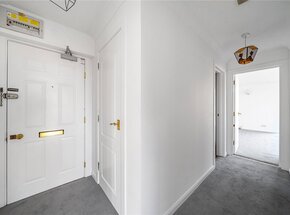 Eleanor Close, London, SE16