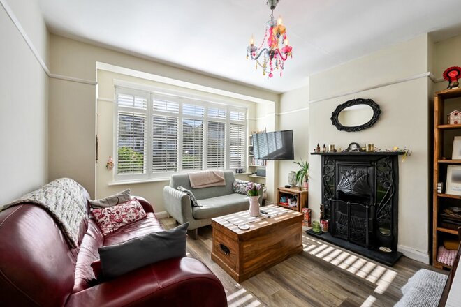 Cherry Tree Walk, Beckenham, BR3