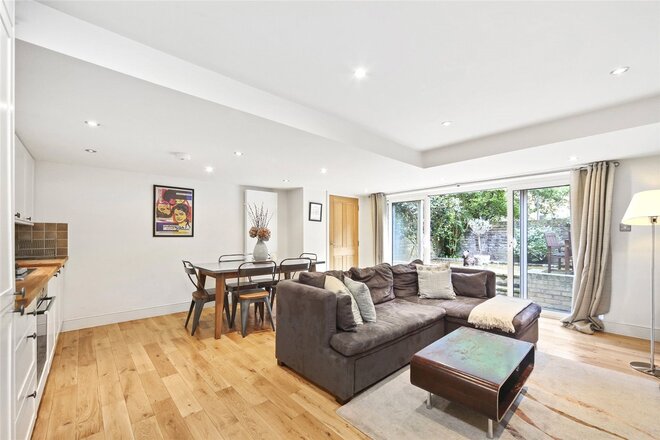 Coningham Road, London, W12