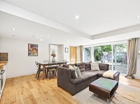 Coningham Road, London, W12