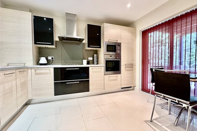 Glenferness Avenue, Dorset, BH4