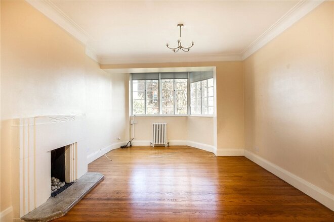 Cholmeley Lodge, London, N6