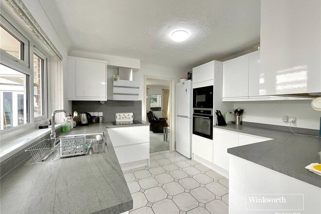 Chewton Common Road, Christchurch, BH23