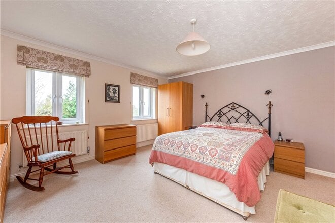 Parsonage Close, Hampshire, GU32