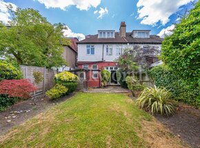 Portsdown Avenue, London, NW11