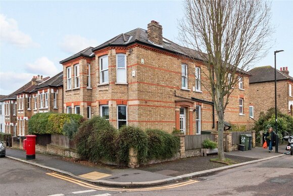Dodbrooke Road, London, SE27