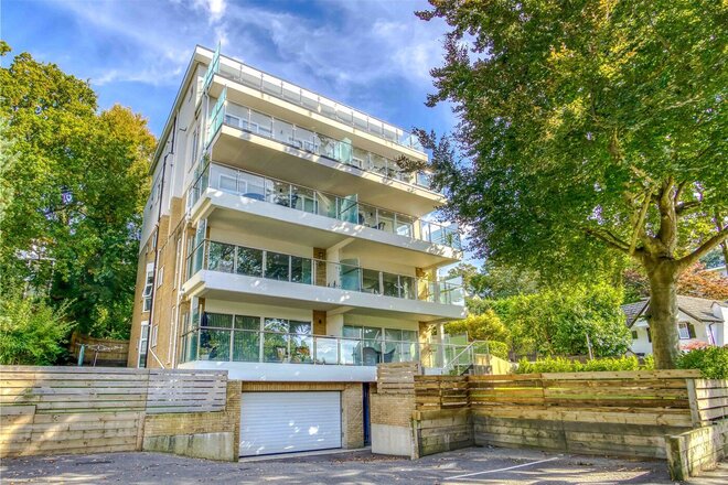 Windsor Road, Poole, BH14