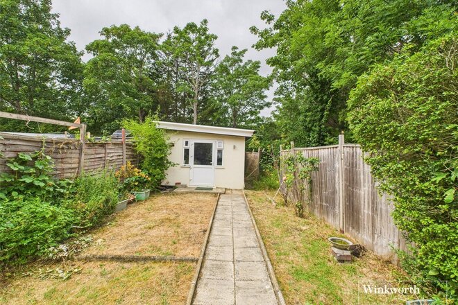 Lindsay Drive, Middlesex, HA3