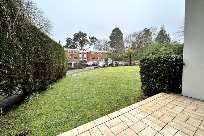 Branksome Wood Road, Bournemouth, BH4