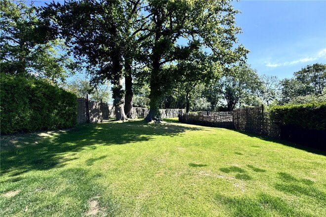 Denham Lane, Gerrards Cross, SL9