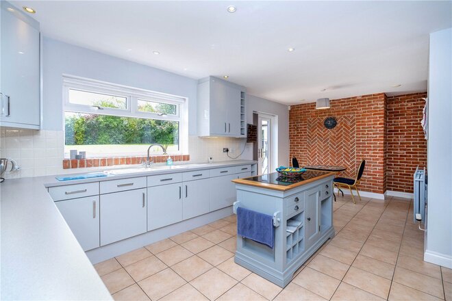 West Road, Sleaford, NG34