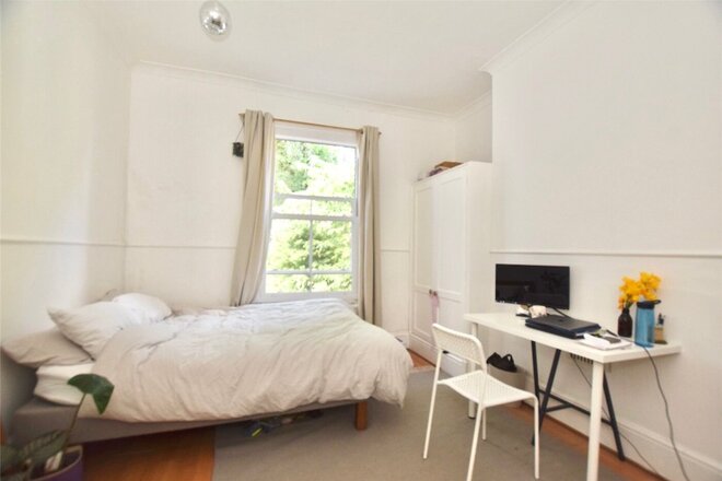 Lausanne Road, London, SE15
