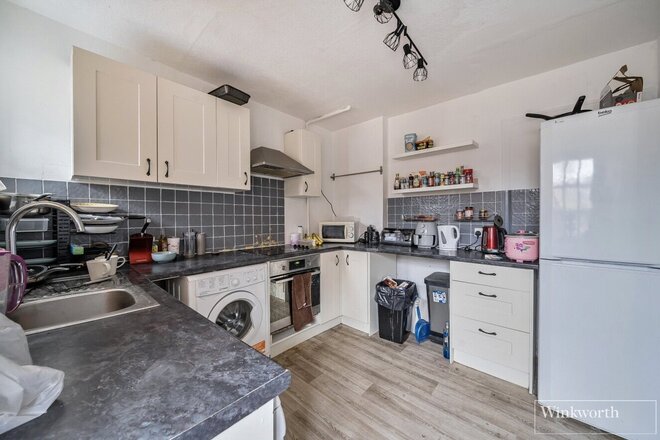London Road, Ascot, SL5