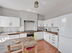 Saltram Crescent, London, W9