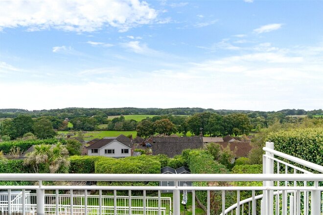 Corfe View Road, Wimborne, BH21