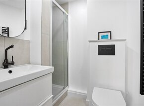 Harry Zeital Way, London, E5