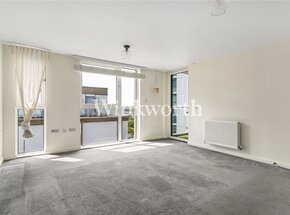 Daneland Walk, London, N17