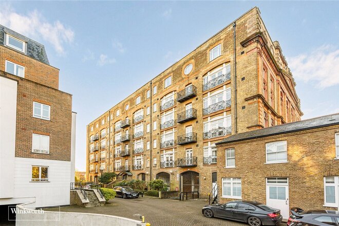Devonhurst Place, London, W4