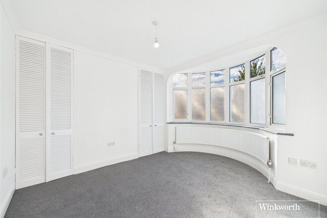 Braemar Avenue, London, NW10