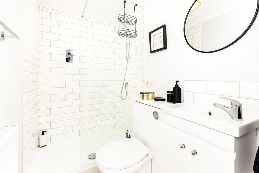 Flat Bathroom