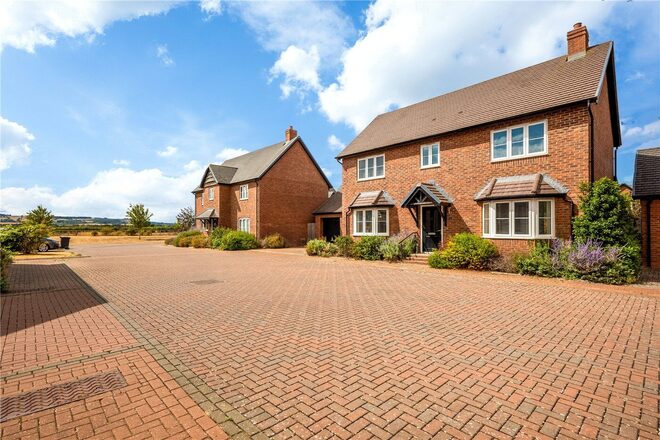 Riley Walk, Stratford-upon-Avon, CV37