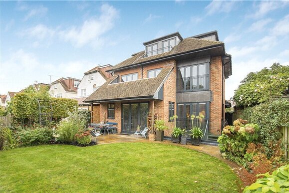 Parke Road, London, SW13