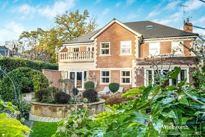 Charters Road, Berkshire, SL5