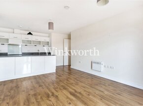 Arc Court, London, N11