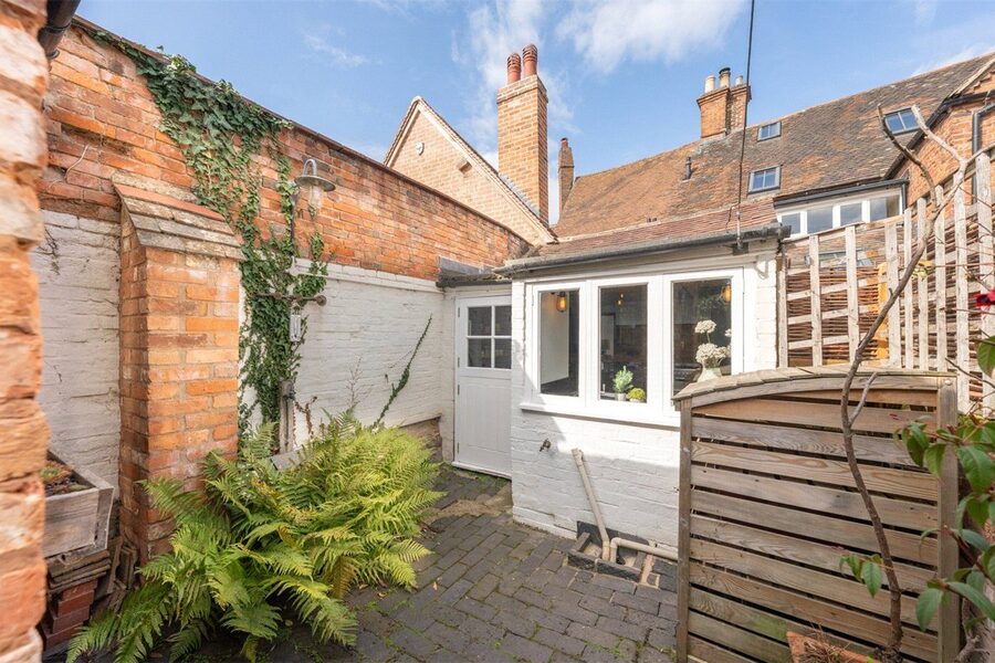 Patio To House