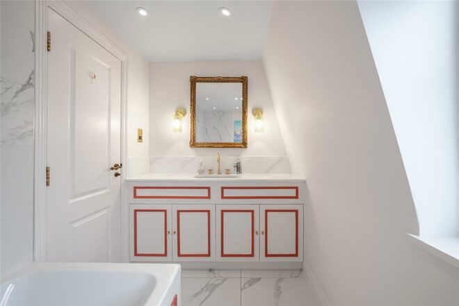 Chippenham Mews, London, W9