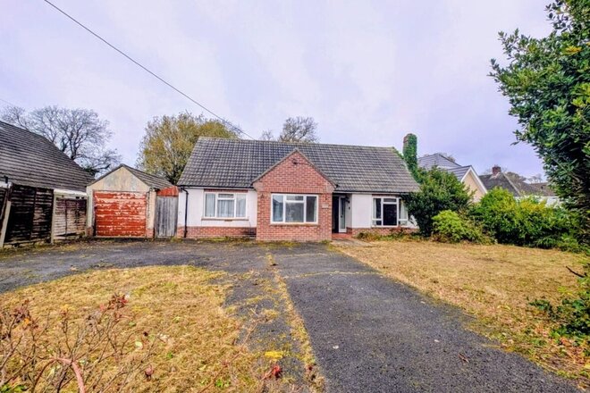 Hazelwood Avenue, Hampshire, BH25