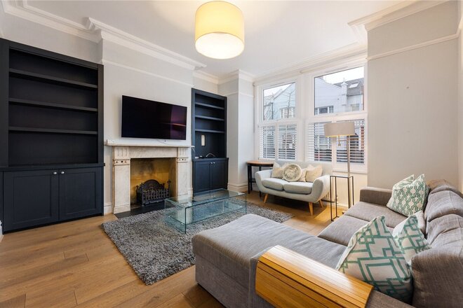 Florian Road, London, SW15