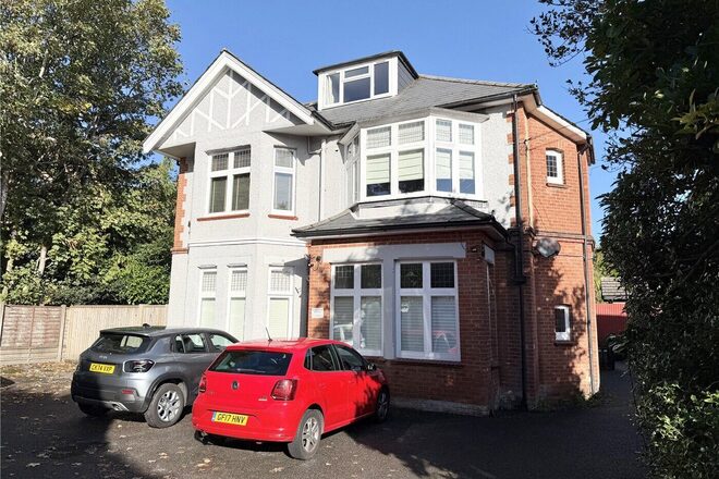 Westerham Road, Dorset, BH4