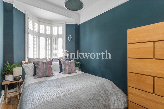 Fox Lane, London, N13