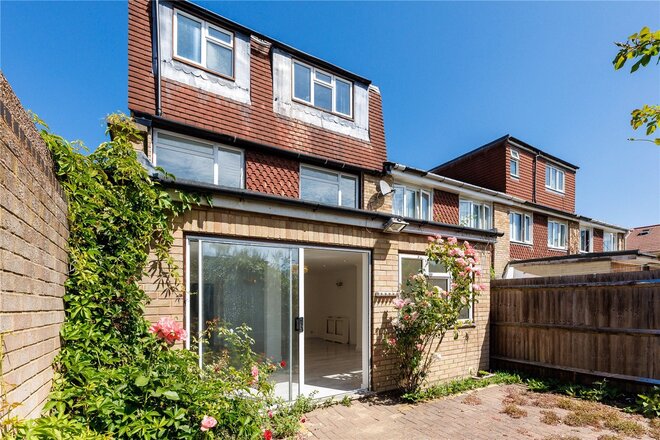 Gressenhall Road, London, SW18