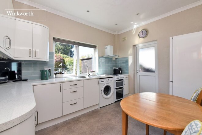 Highfield Drive, Surrey, KT19