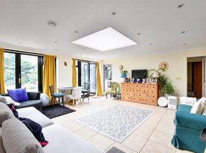 Hardy Road, Blackheath, SE3