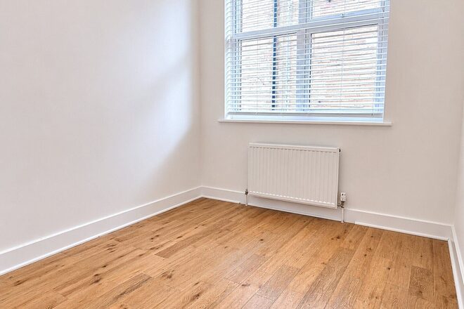 Park Road, High Barnet, EN5