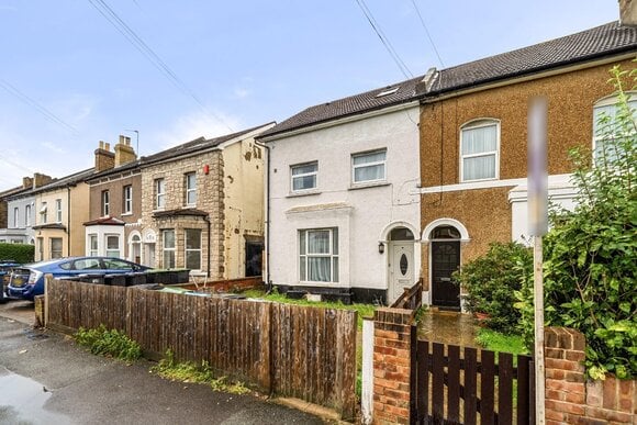 Holmesdale Road, London, SE25