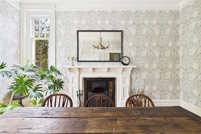 Ambleside Avenue, London, SW16