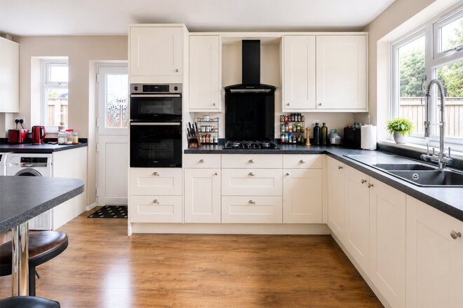 Speen Place, Newbury, RG14