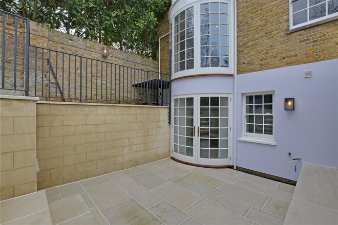 Pond Road, London, SE3