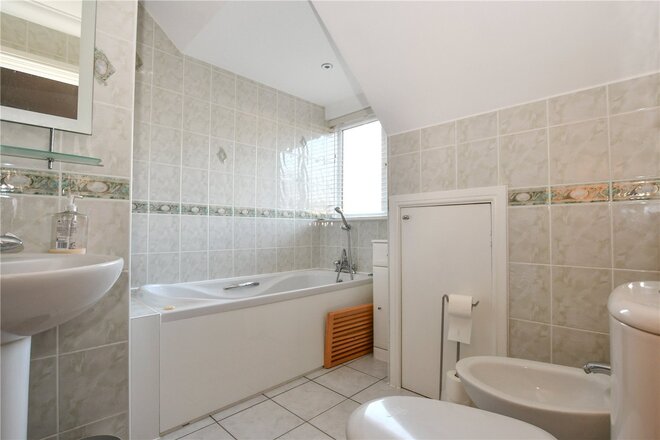 Bearwood Road, Berkshire, RG41