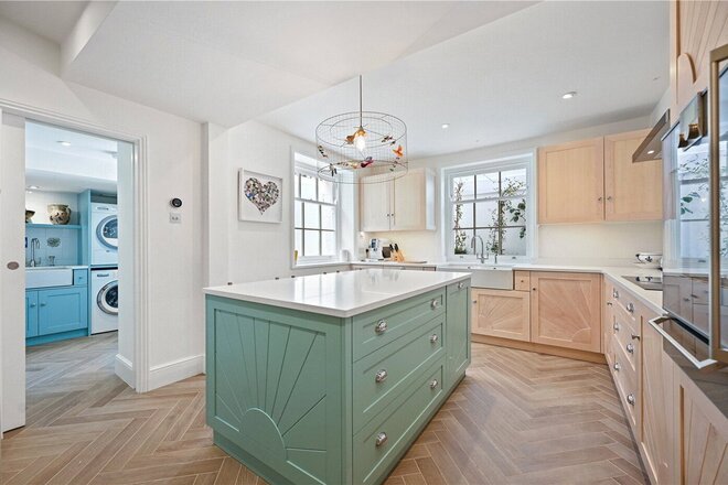 Farm Place, Kensington, W8