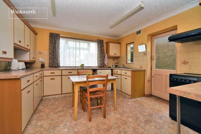 Northey Avenue, Sutton, SM2