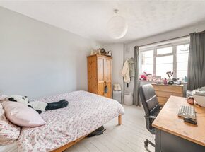 Holmbury Court, London, SW17