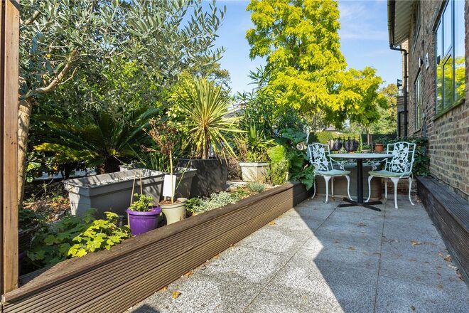 Canonbury Park North, London, N1