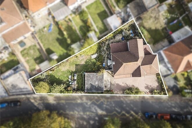 Old Kenton Lane, Kingsbury, NW9