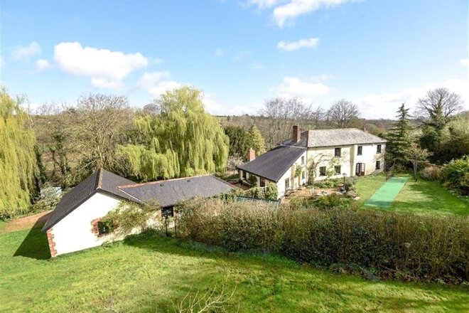 Barton Cottage, Exeter, EX2